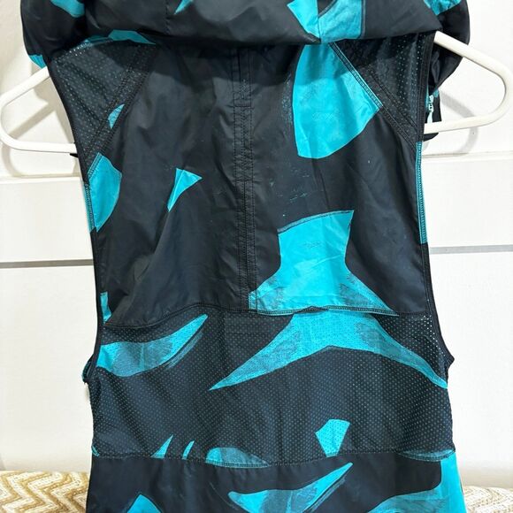 Lululemon Athletica Women's Pack-It Hooded Packable Vest Blue Black Size 4 - Picture 8 of 10